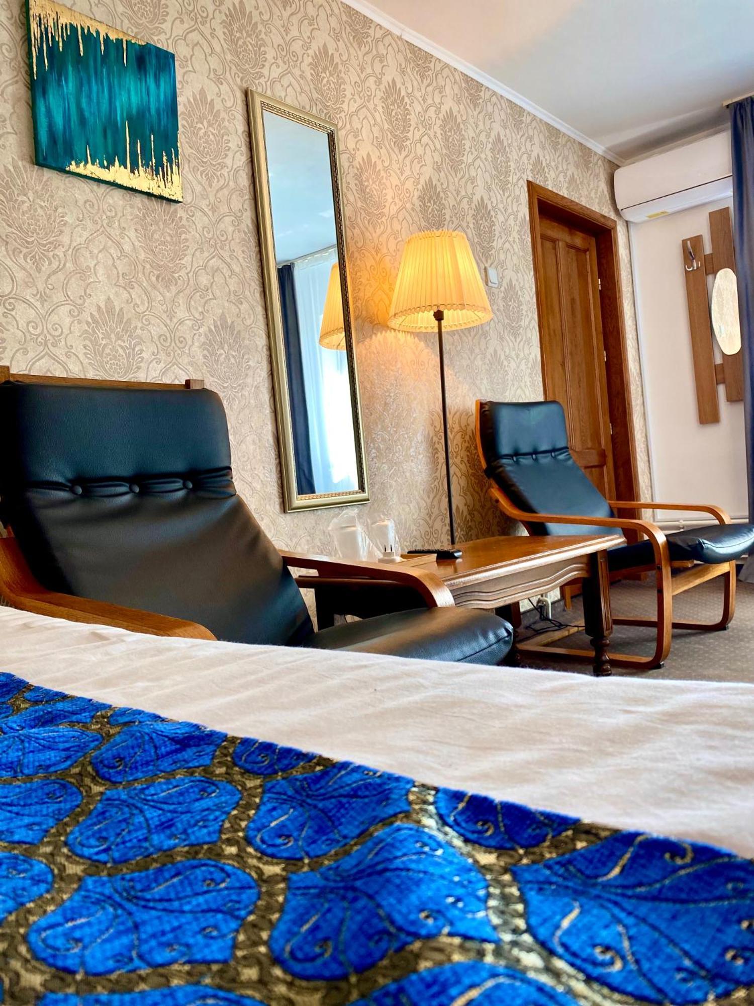 Casa Topazz Târgu Jiu Εξωτερικό φωτογραφία